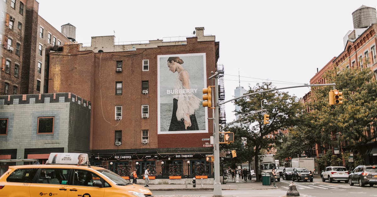 trouvez facilement un taxi accessible pour tous vos déplacements. services adaptés aux personnes à mobilité réduite, confort et sécurité garantis. réservez votre taxi accessible en quelques clics !