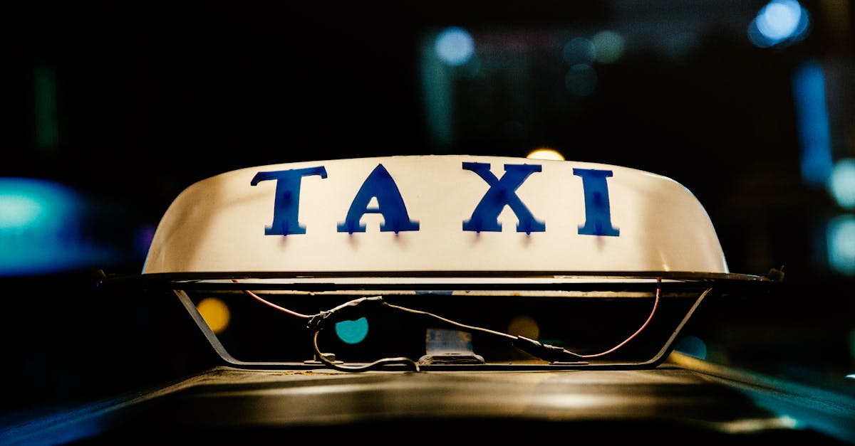 réservez votre taxi facilement et rapidement pour tous vos déplacements. profitez d’un service fiable, confortable et disponible 24h/24, 7j/7. voyagez en toute sérénité avec nos chauffeurs professionnels.