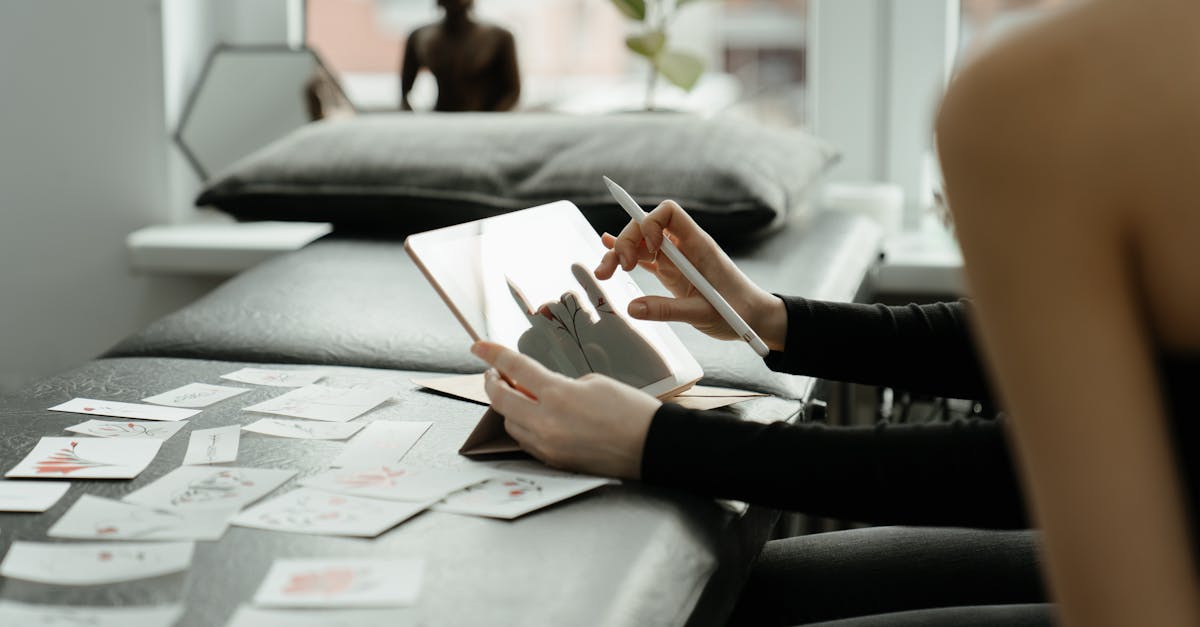 découvrez les meilleures applications de taxi pour réserver facilement vos trajets, comparer les prix, suivre votre chauffeur en temps réel et voyager en toute sécurité où que vous soyez.