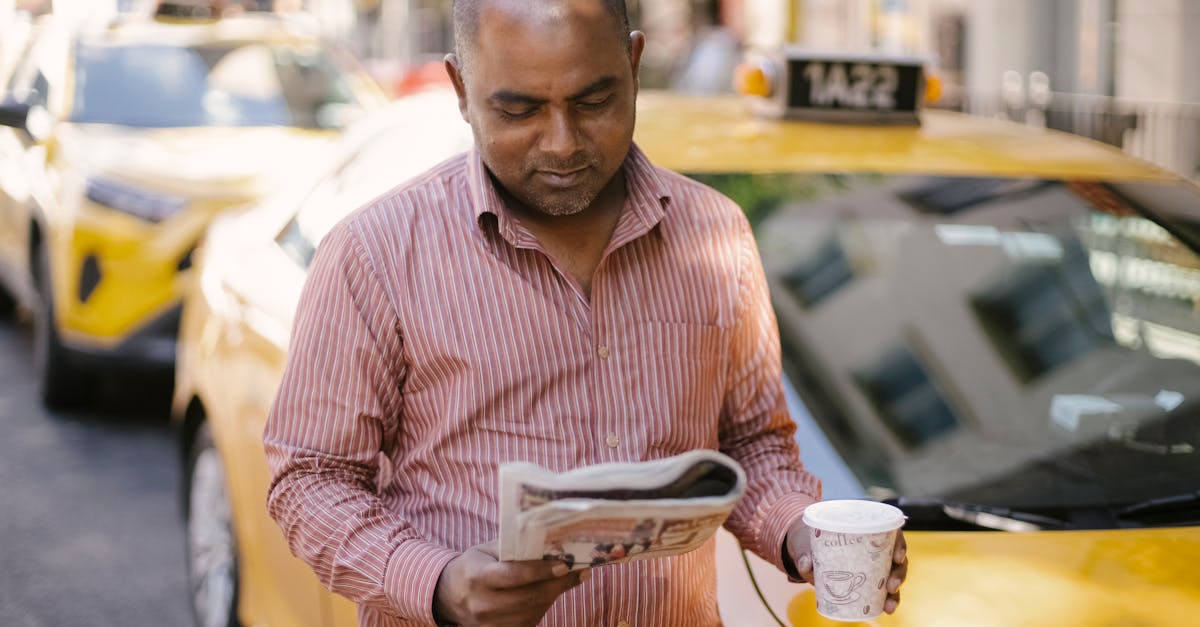 découvrez tout ce qu'il faut savoir sur la réglementation des chauffeurs de taxi : exigences, obligations légales, formation, droits et responsabilités pour exercer en conformité avec la loi.