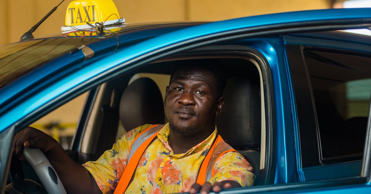 obtenez toutes les informations essentielles sur la licence de taxi : conditions d'obtention, démarches administratives, coûts, et conseils pour exercer légalement la profession de chauffeur de taxi en france.