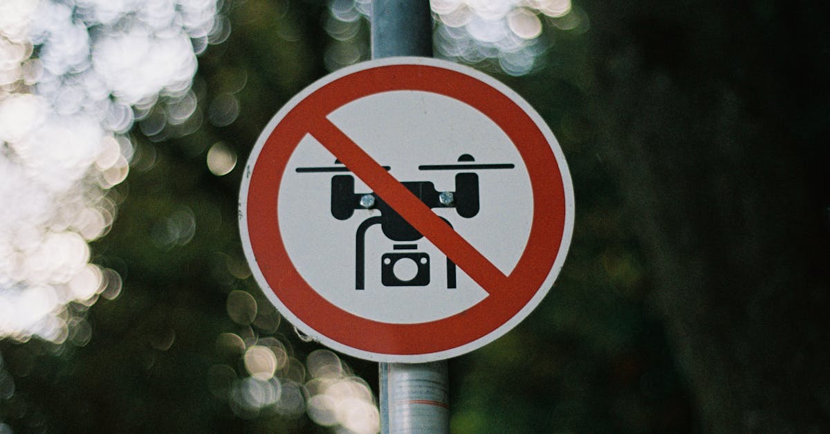 découvrez les nouvelles réglementations des taxis en 2025 : mesures, changements légaux et impact pour les chauffeurs et les usagers. toutes les infos à connaître sur la régulation des taxis en france.