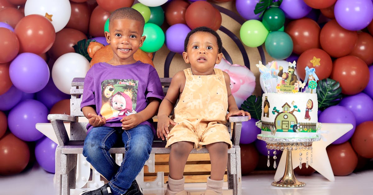 service de taxi familial confortable et sécurisé, idéal pour vos déplacements en groupe. réservez votre course facilement avec notre chauffeur expérimenté.