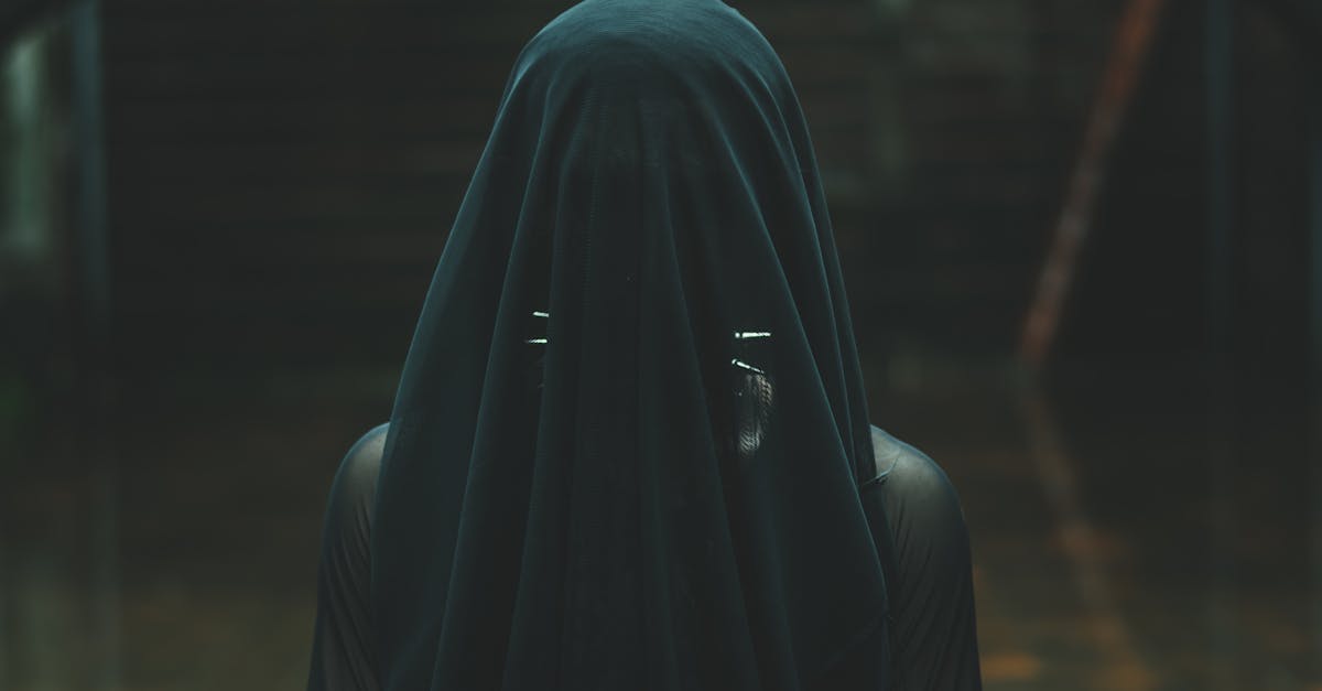 découvrez tout ce que vous devez savoir sur les frais cachés, comment les identifier et les éviter pour faire des économies lors de vos achats et services.