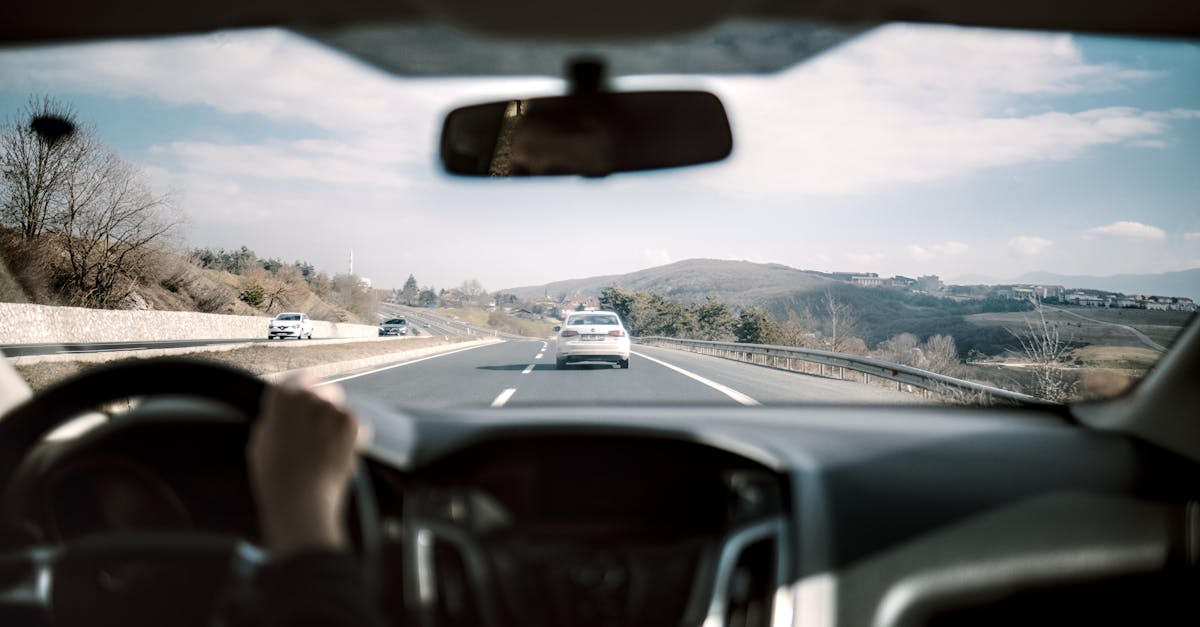 découvrez le covoiturage : une solution économique, écologique et conviviale pour vos déplacements quotidiens et vos voyages.