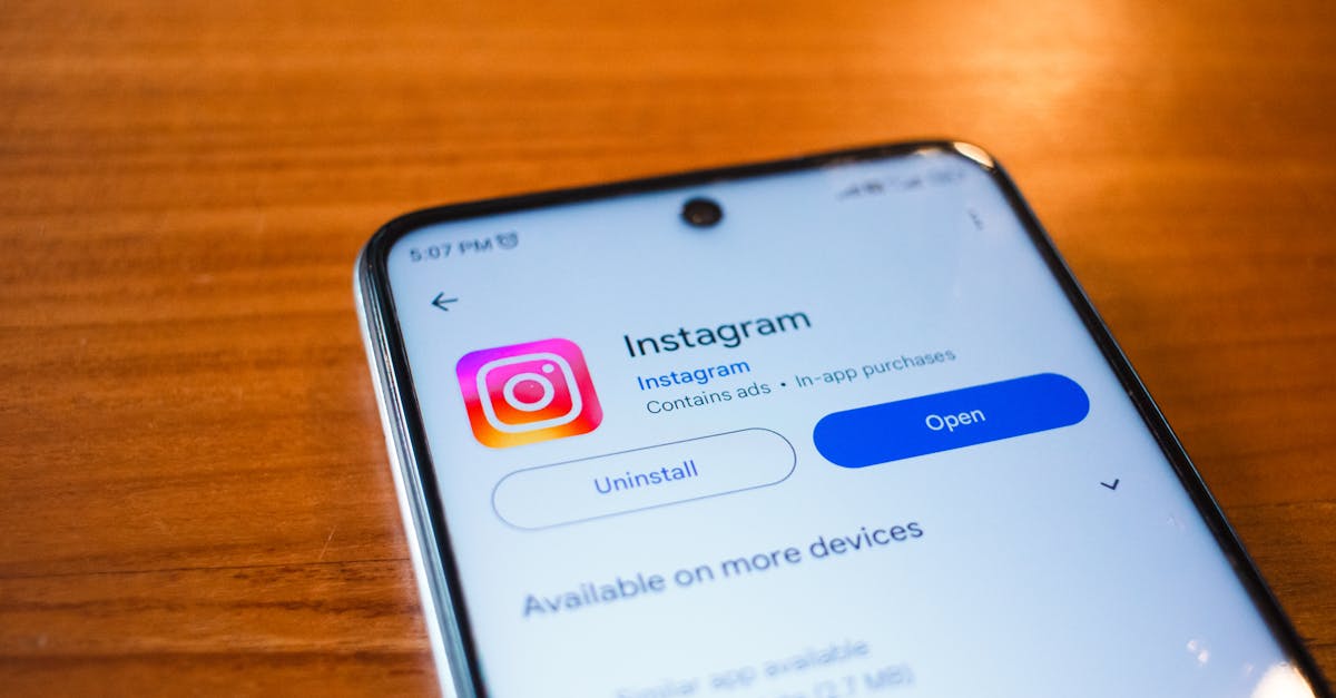 téléchargez notre application de taxi pour réserver rapidement et facilement une course où que vous soyez. disponible sur ios et android.