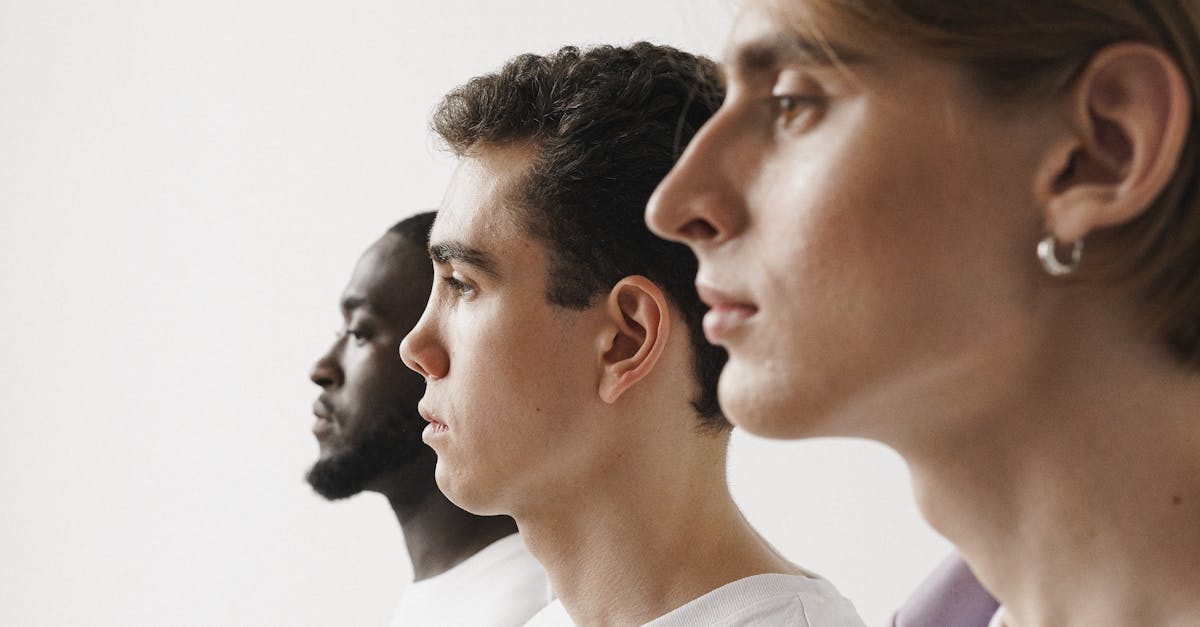 découvrez tout sur le gps : fonctionnement, utilisations, meilleures applications et conseils pour optimiser votre navigation.