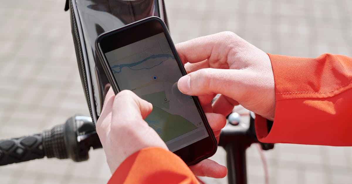 découvrez tout sur le gps : fonctionnement, utilisations, avantages et conseils pour choisir le meilleur système de positionnement global adapté à vos besoins.