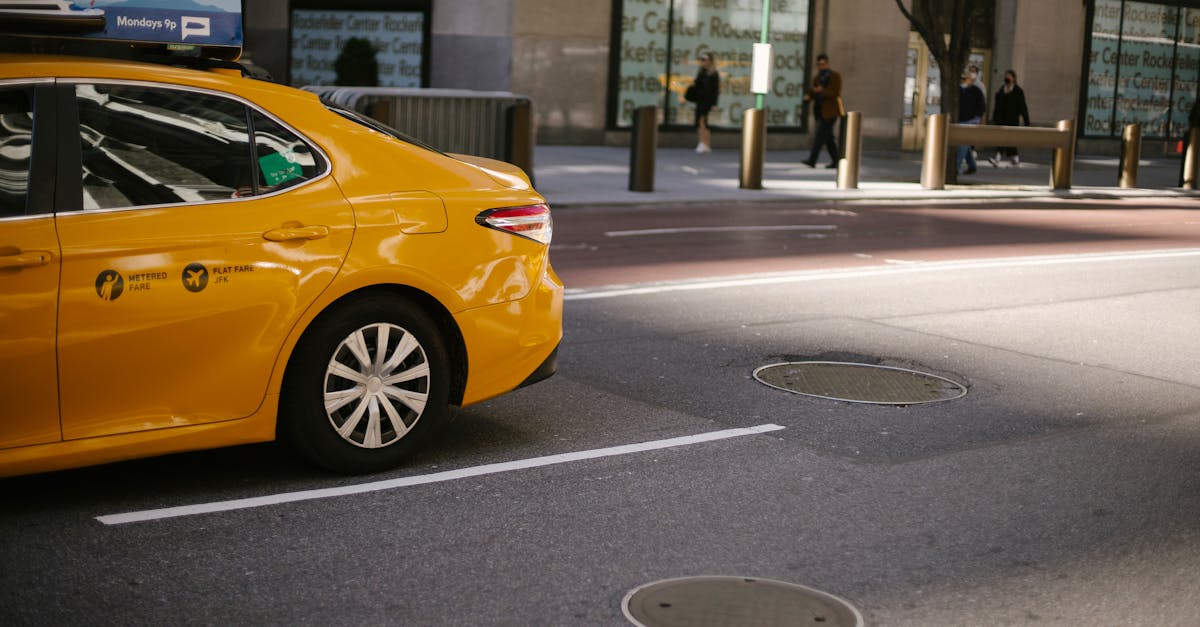 service de taxi rapide et fiable disponible 24h/24 pour tous vos déplacements en ville et en région.