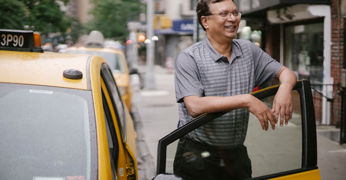 découvrez notre processus simple et rapide de réservation de taxi pour un trajet sécurisé et confortable en quelques clics.