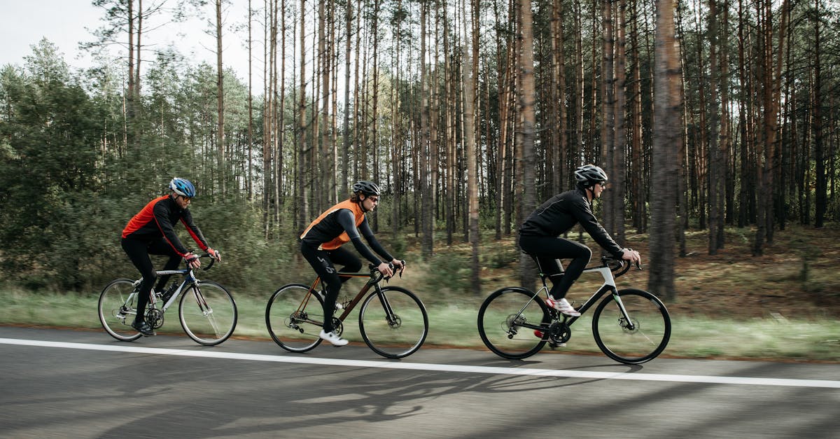 découvrez nos conseils et astuces pour réussir vos longues sorties à vélo, alliant performance et plaisir sur les longues distances.