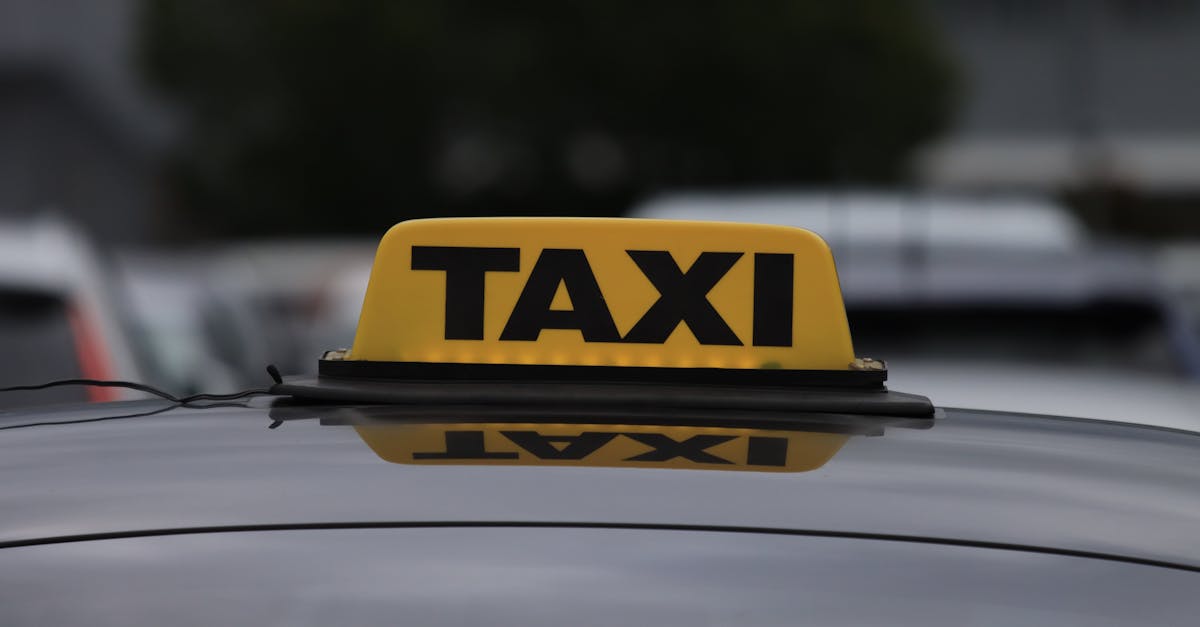 assurance chauffeur de taxi : protégez votre activité avec une couverture adaptée, incluant responsabilité civile, dommages et protection juridique.